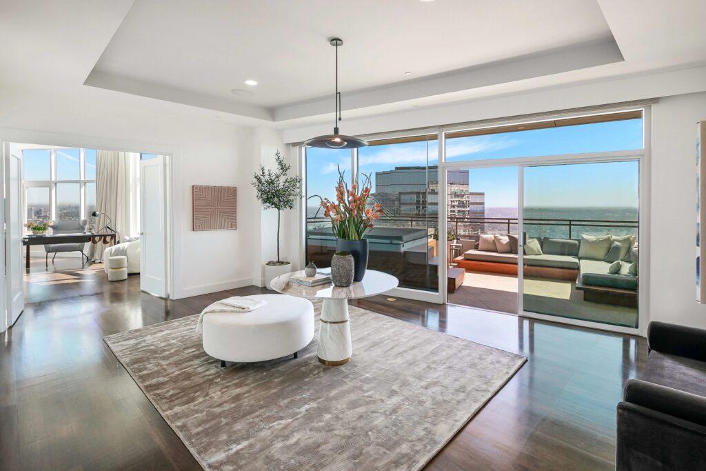 Rihanna House Penthouse Los Angeles Xu Hang