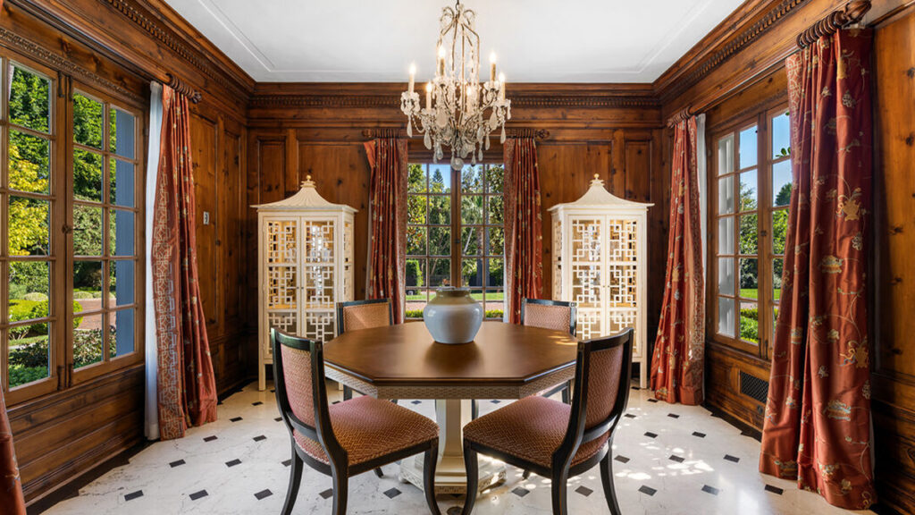 Arakelian Family Pasadena House Athens Services