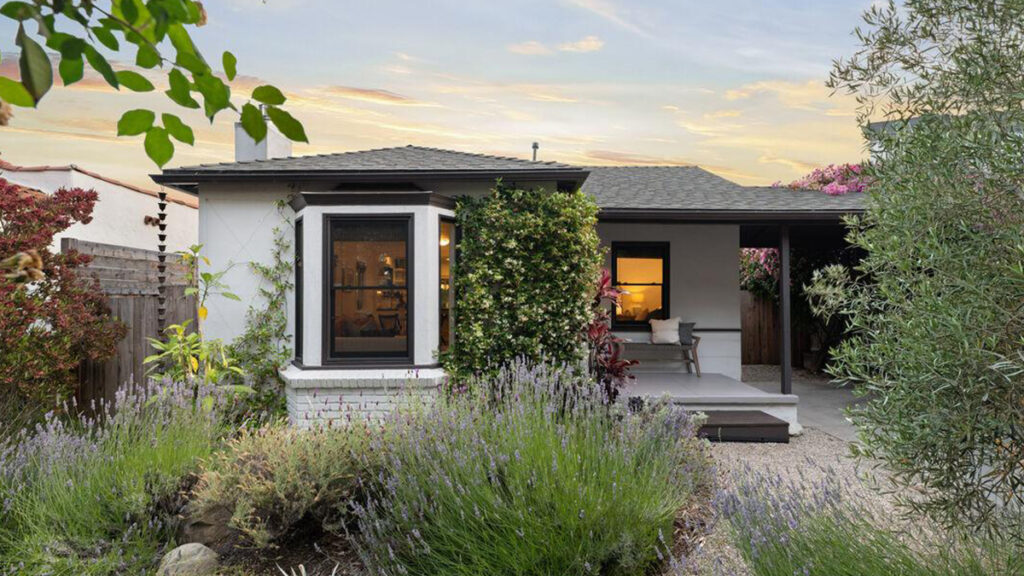 Reese Witherspoon house Santa Monica