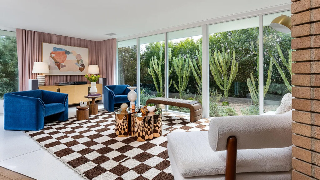 Mandy Moore House Pasadena Nikki Lorre