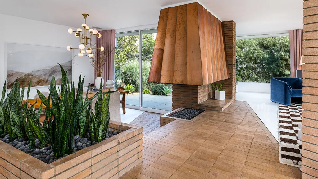 Mandy Moore House Pasadena Nikki Lorre
