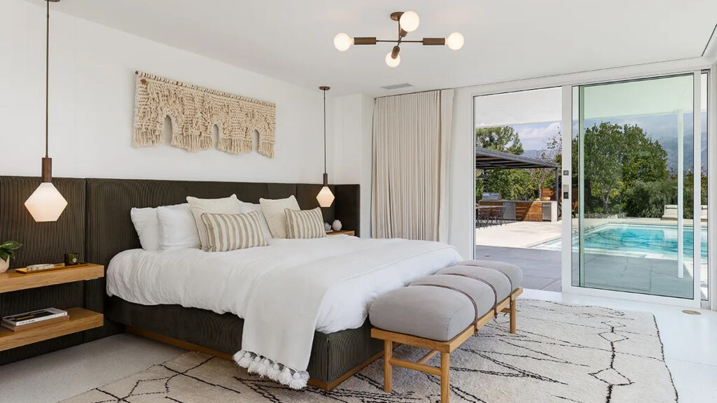 Mandy Moore House Pasadena Nikki Lorre