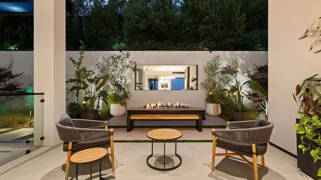 Yoshinobu Yamamoto House Los Angeles